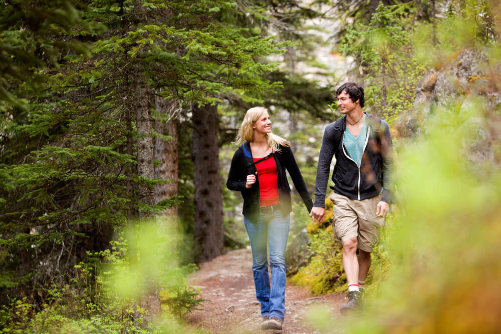 Rediscover Nature on Some of the Best Hiking Trails in Ontario